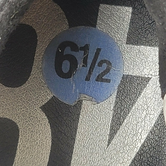 P448 CSL Low Top Vibram Sole Sneakers Woman Size  US 6.5 - Picture 8 of 10